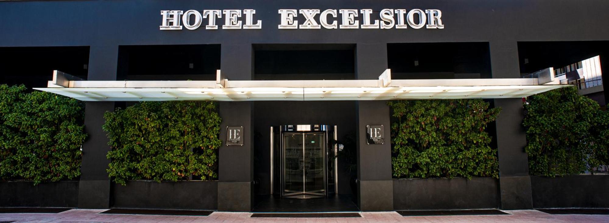 Hotel Excelsior Bari Kültér fotó